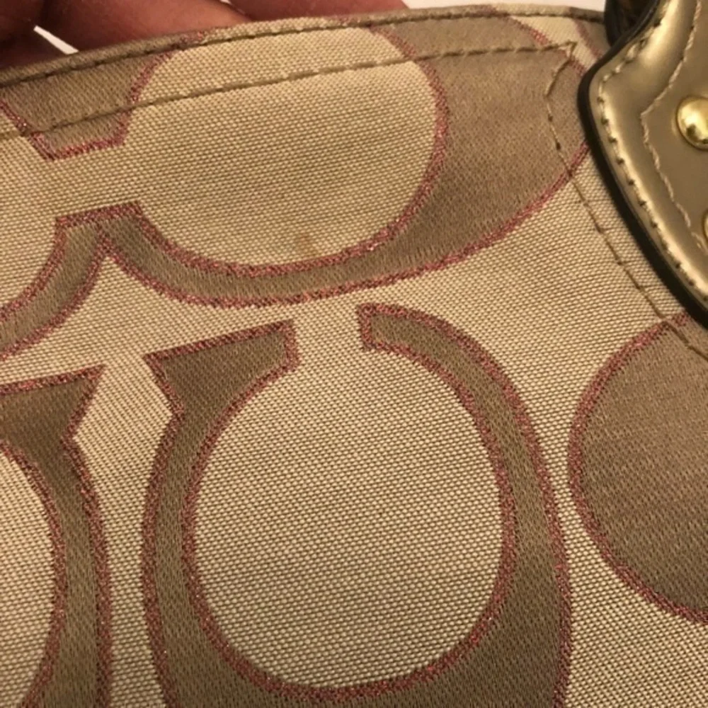 Coach vintage y2k signature pink poppy signature metallic bag